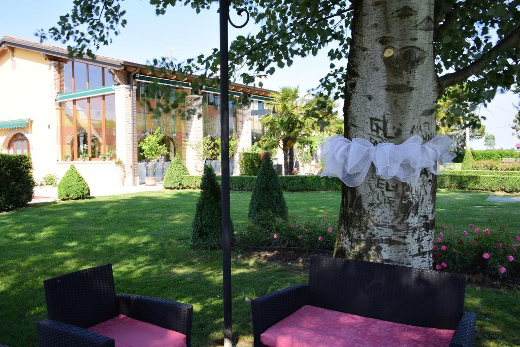 Agriturismo Fondo San Benedetto Correzzola Exterior foto