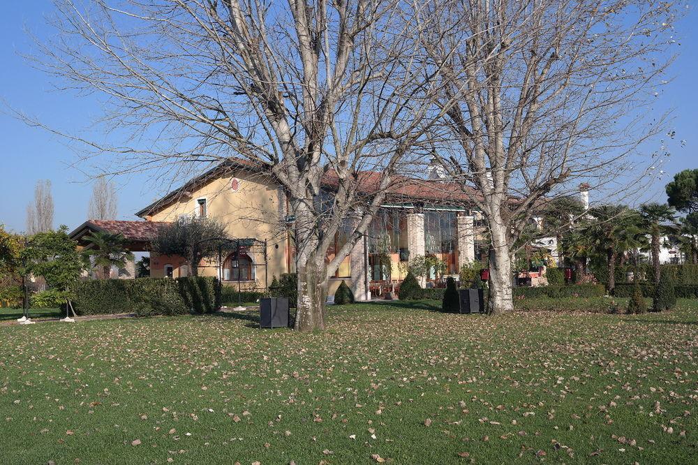 Agriturismo Fondo San Benedetto Correzzola Exterior foto