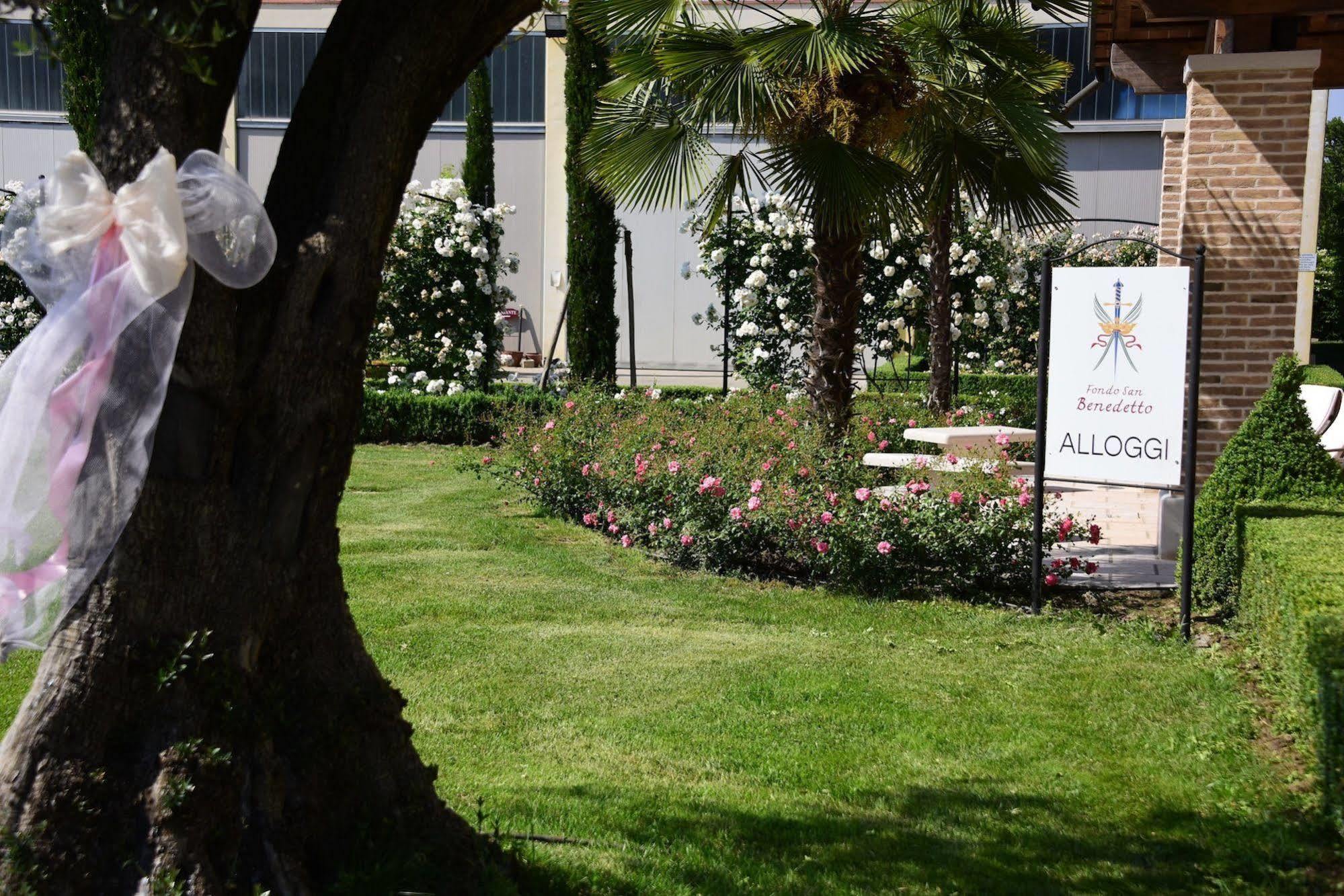Agriturismo Fondo San Benedetto Correzzola Exterior foto